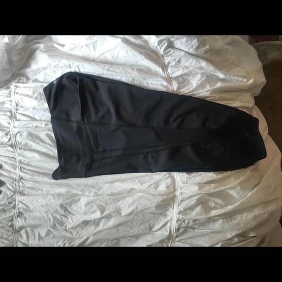NWOT Mesh crop legging - Picture 4 of 5